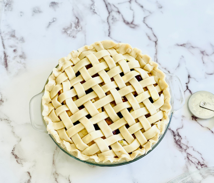 apple cranberry pie before baking