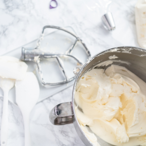 https://mirjamskitchenyodel.com buttercream on table