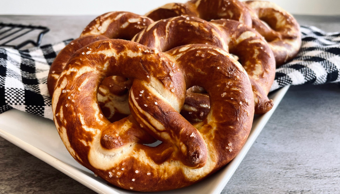 http://mirjamskitchenyodel.com soft pretzels on a plate