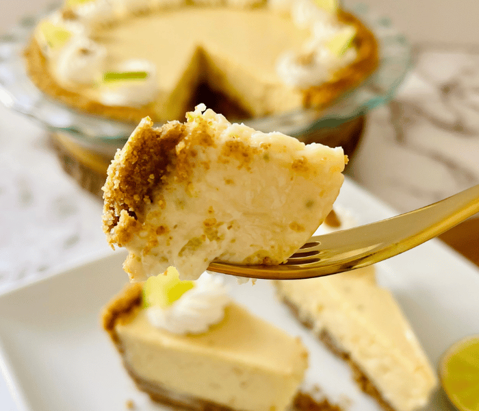 https://mirjamskitchenyodel.com take a bit of pie